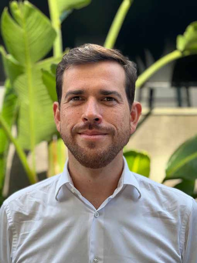 Bruno de Andrade Christofoli, Sócio · Jurídico e contratos